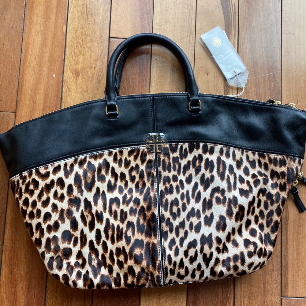 Tory Burch Ivy Leopard Slouchy Satchel